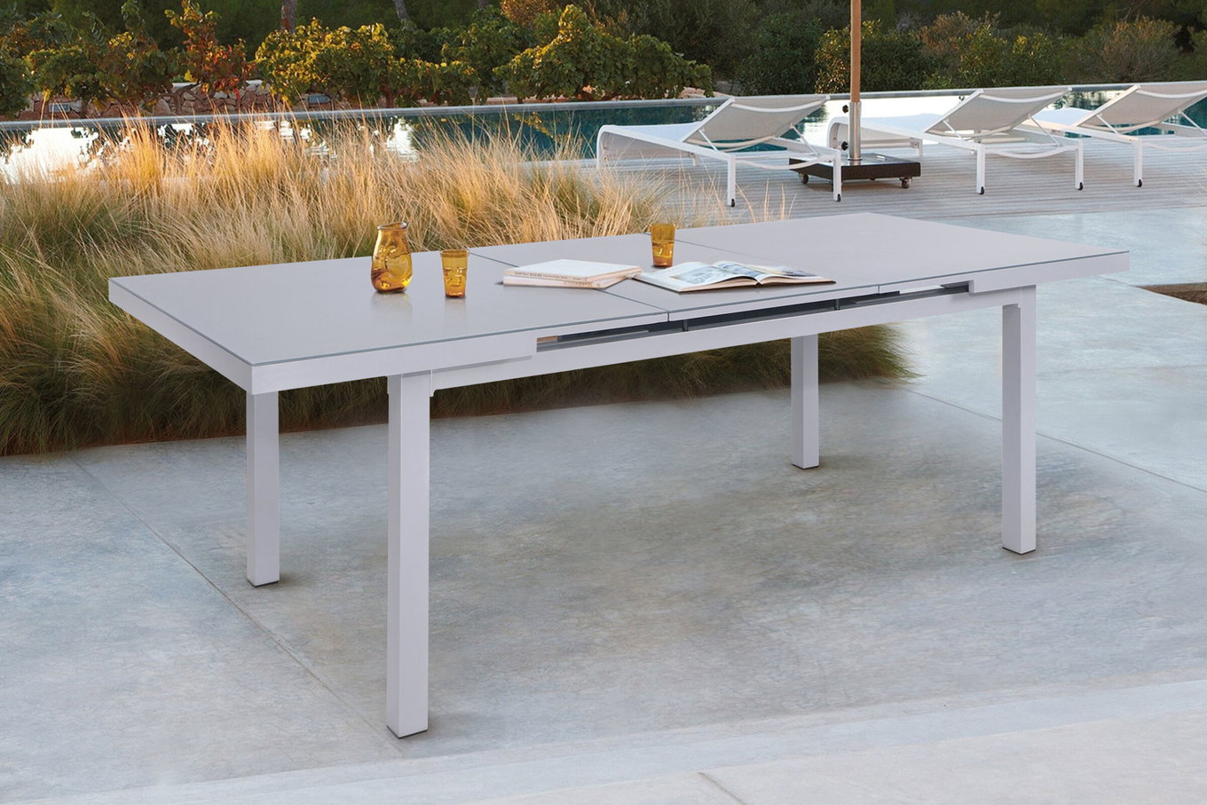 OUTFLEXX Tavolo allungabile Premium, argento/grigio, Alu/Vetro, 180/240x100cm, meccanismo di allungamento automatico 18336__1