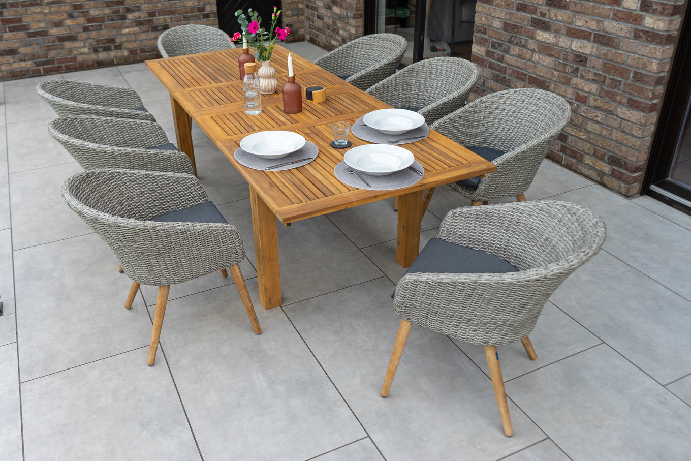 Gruppo da pranzo da giardino PLOß Kota, grigio/naturale, Acacia/Polyrattan/Alu, tavolo allungabile 180/220/260 x 100 cm, 8 poltrone, prodotto certificato FSC® 34545__1