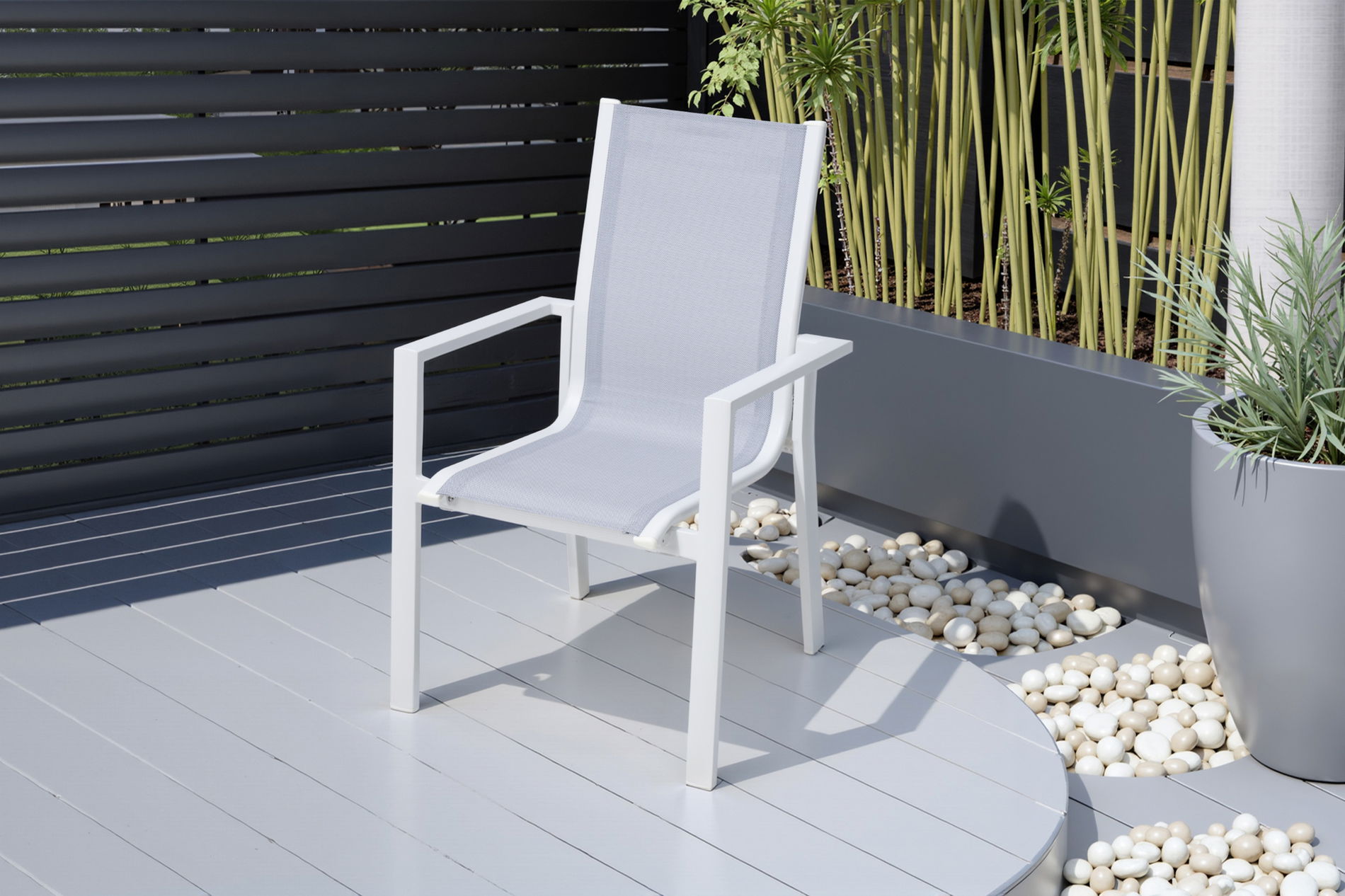 Poltrona impilabile OUTFLEXX, crema/bianco, alluminio/textilene, impilabile, verniciata a polvere, resistente struttura