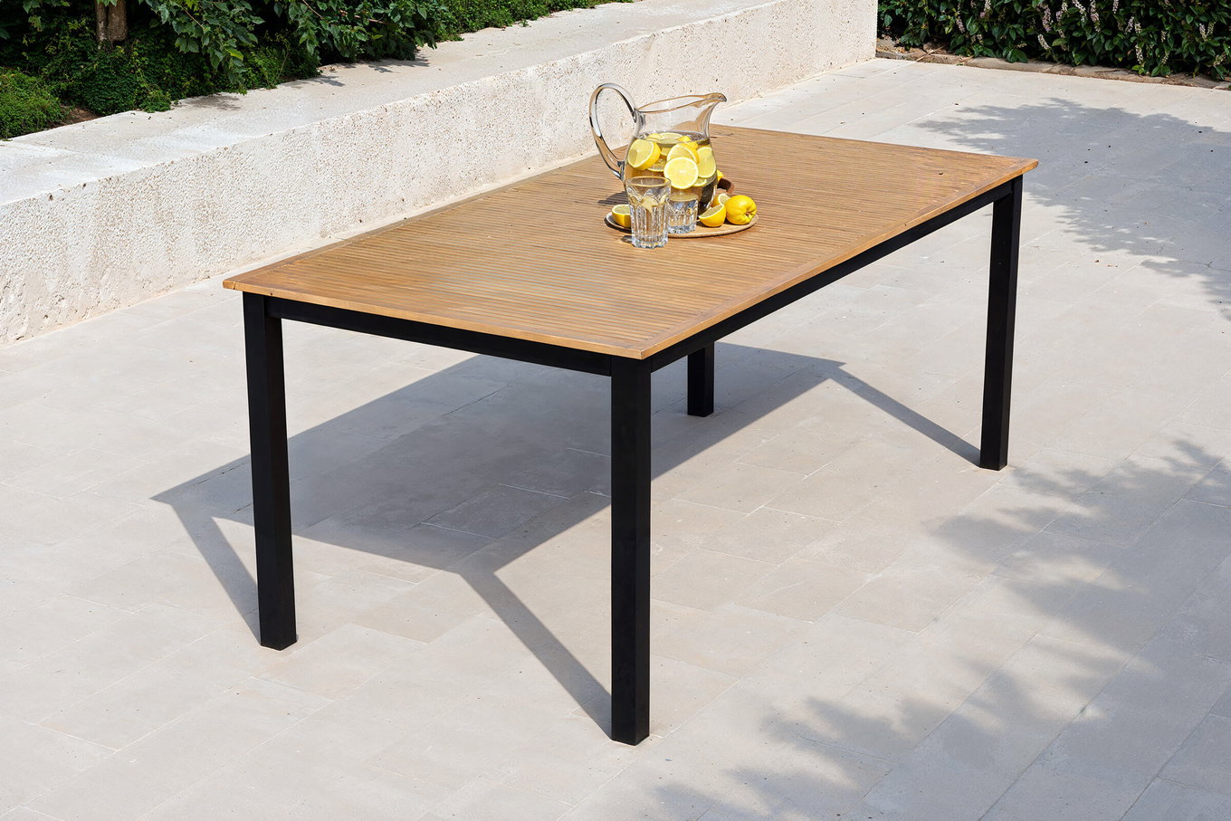 VILLANA Tasmania Tavolo da pranzo, antracite/naturale, alluminio/eucalipto, 180 x 90 cm, prodotto certificato FSC® 80127__1