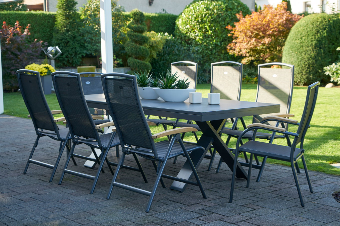 HARTMAN Modello speciale Xanadu / Raffaelo Gruppo pranzo da giardino, xerix/antracite, Alluminio/Vetroceramica, 2 poltroncine impilabili, 6 sedie pieghevoli, 220/280x100cm 21099__1