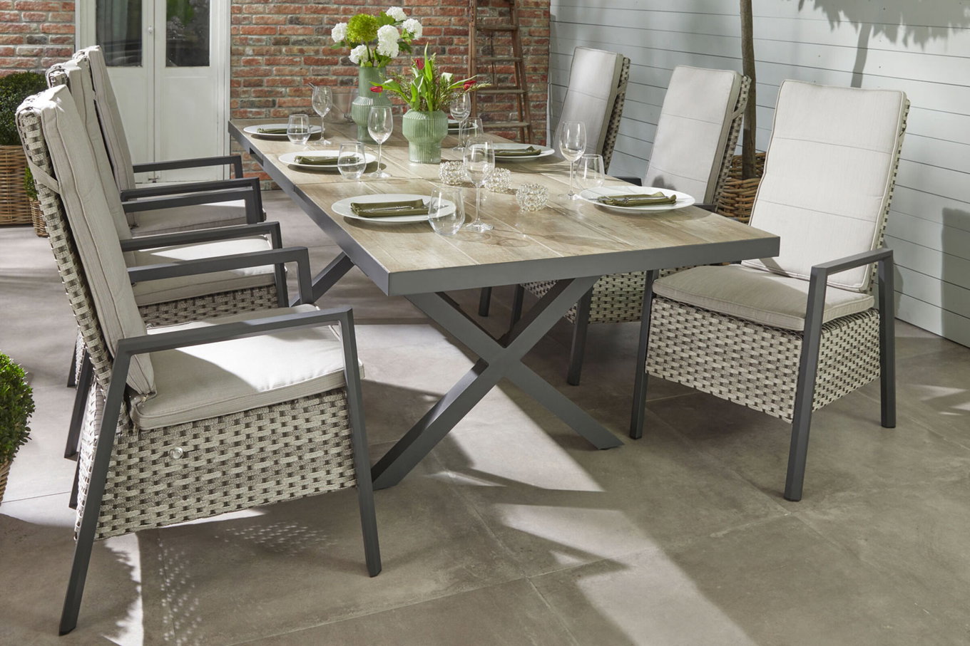 Ploß Louvra 2 Gruppo pranzo da giardino, naturale/antracite, Polyrattan/Alluminio, tavolo 200/260 x 100 cm, 6 Poltrone 22673__1